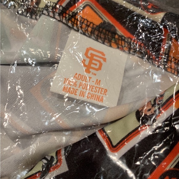 San Francisco Giants Aloha Limited Edition Legends Shirt - Picture 4 of 5
